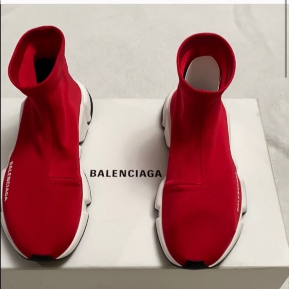 balenciaga road runners